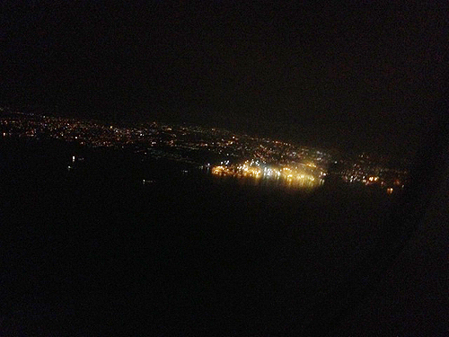 飛行機から見えたイスタンブールの灯り