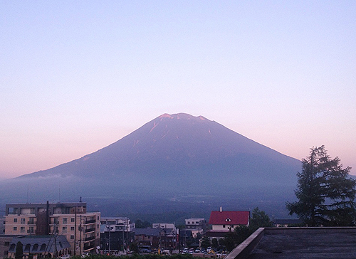 夕焼けの蝦夷富士「羊蹄山」