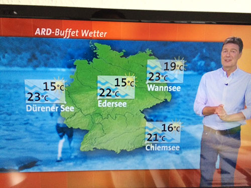 ドイツの８月の気温.、だいたい20℃で長袖が必要です